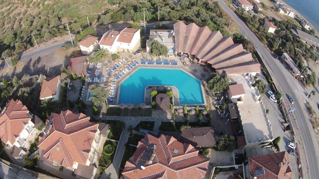 Alize Resort Hotel Yenifoca Exterior foto